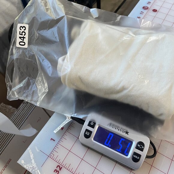 Disney Shirt Womens Medium Light Yellow Winnie the Pooh Embroidered Unisex Soft - Picture 8 of 8